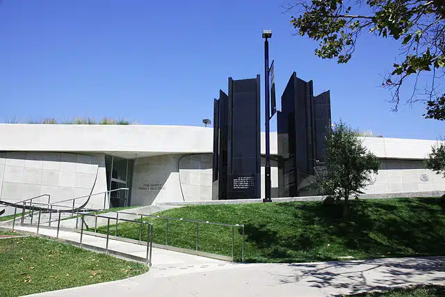 Exterior of the Holocaust Museum LA with its memorial structure and entrance