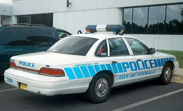 Police car parked outside a building in Florida.