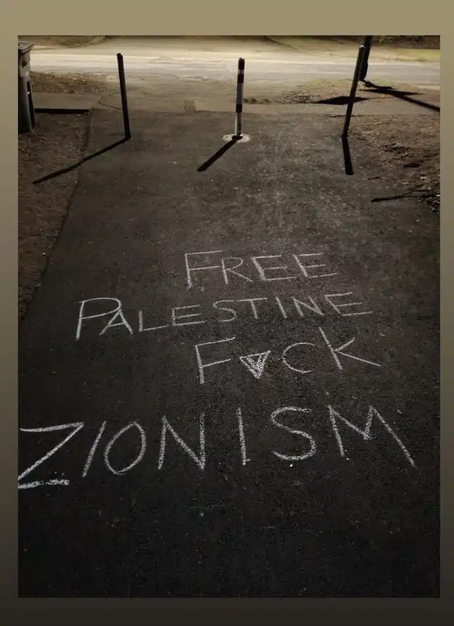 Description of image 1